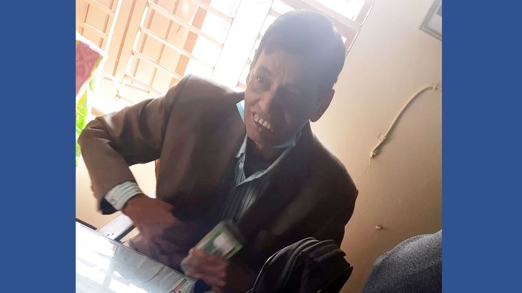 ৫৩ হাজার টাকা ঘুষ নিয়ে শিক্ষা কর্মকর্তা বললেন ‘সম্মানী’ নিয়েছি